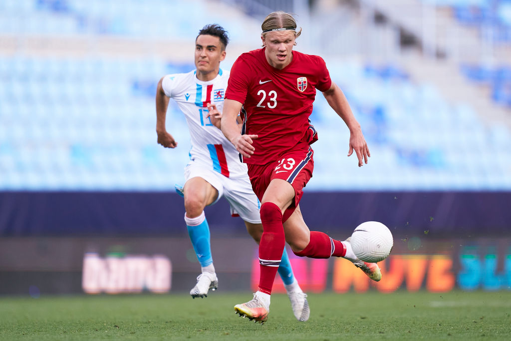 Videó: Erling Haaland a 92. percben döntött a norvégok javára!