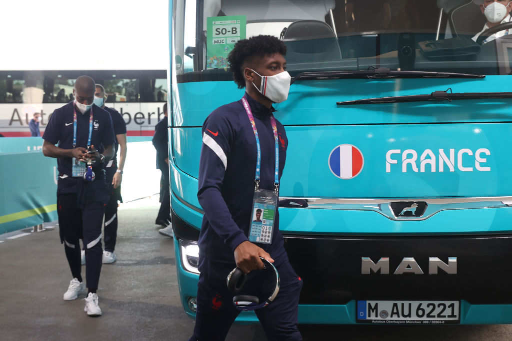 Eb 2020: Kingsley Coman elhagyta a francia válogatott edzőtáborát