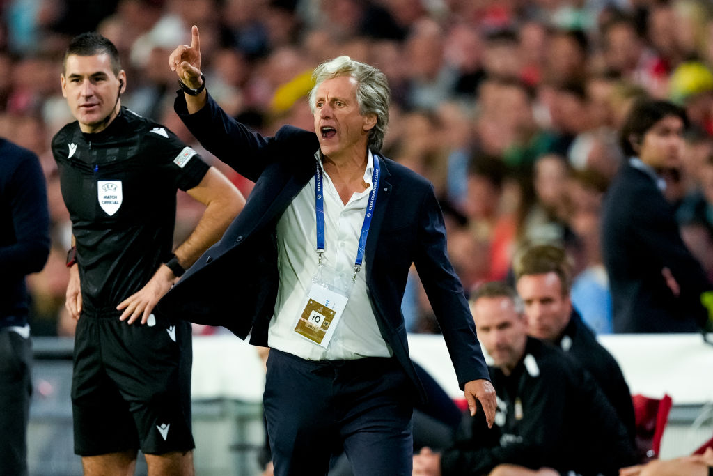 Benfica: Guttman Béla nyomában a sztáredző