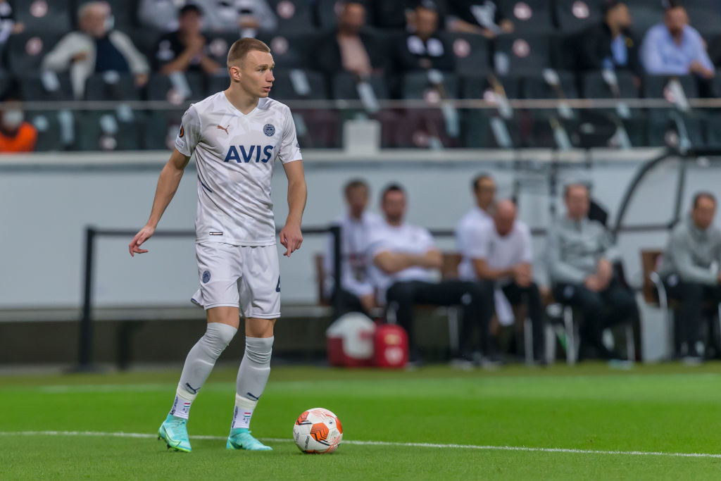 Újabb topcsapatok jelentkeztek be Szalai Attiláért – sajtóhír