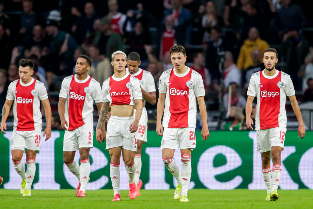 Hosszabbított az Ajax kulcsembere – HIVATALOS