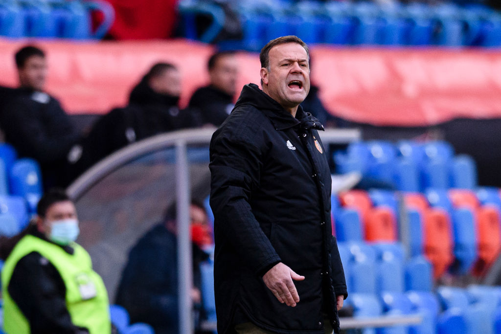 Menesztették az FC Basel edzőjét