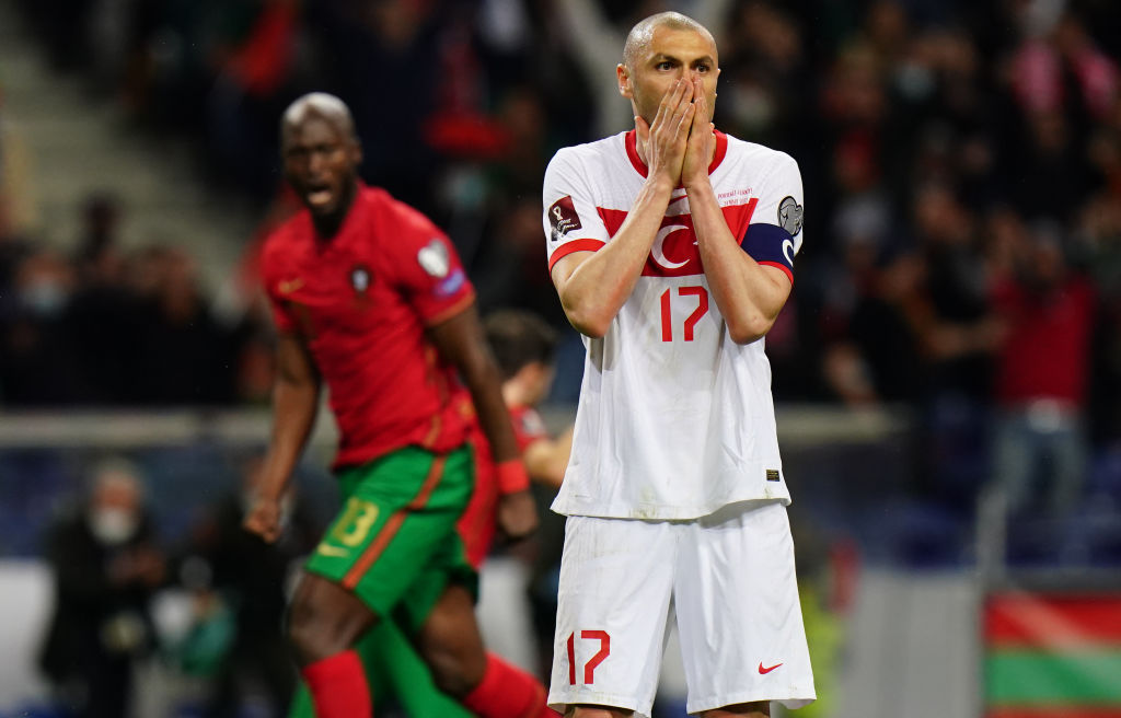 Nem lép többet pályára a török válogatottban Burak Yilmaz