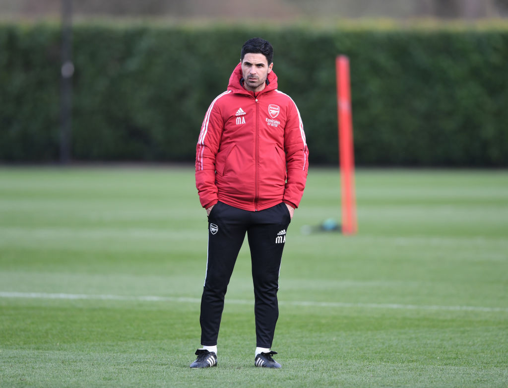 Premier League: Mikel Arteta kiakadt a sűrű menetrend miatt!
