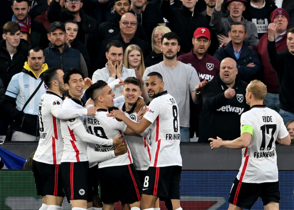 El: döntő küszöbén az Eintracht Frankfurt! – videóval