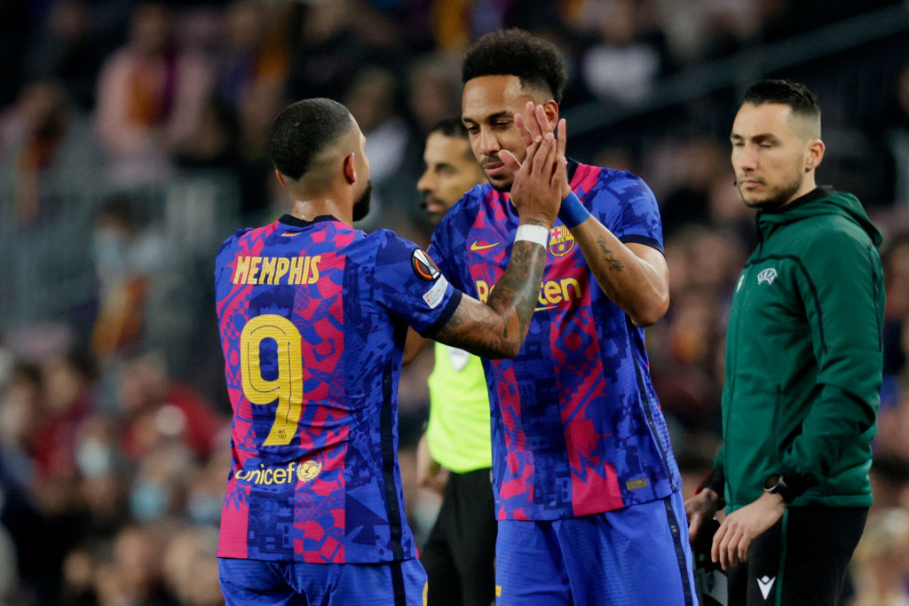 Felbontja létszámfeletti támadójának szerződését a Barcelona – sajtóhír Felbontja létszámfeletti támadójának szerződését a Barcelona – sajtóhír