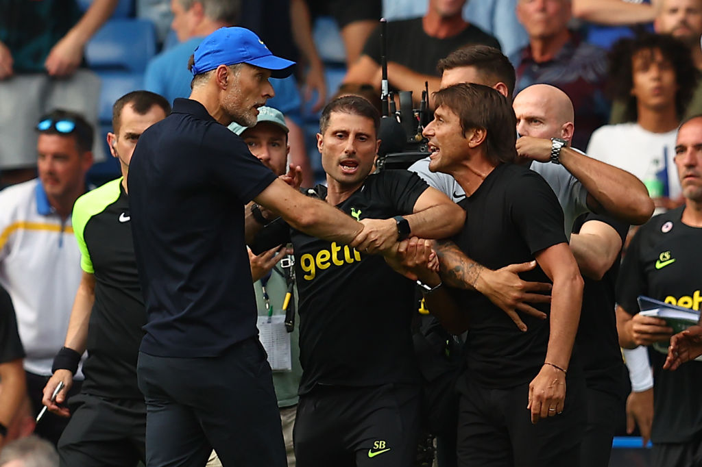 PL: Tuchel eltiltást, Conte pénzbüntetést kapott a balhé miatt