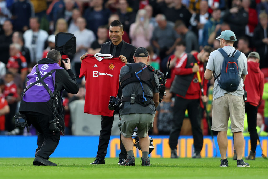 Man United: „Ő lesz a cement, ami összefogja a középpályát” – ten Hag