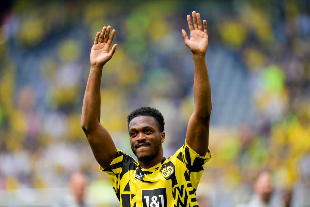 Aláírt új klubjához a Dortmund korábbi védője! – hivatalos Aláírt új klubjához a Dortmund korábbi védője! – hivatalos