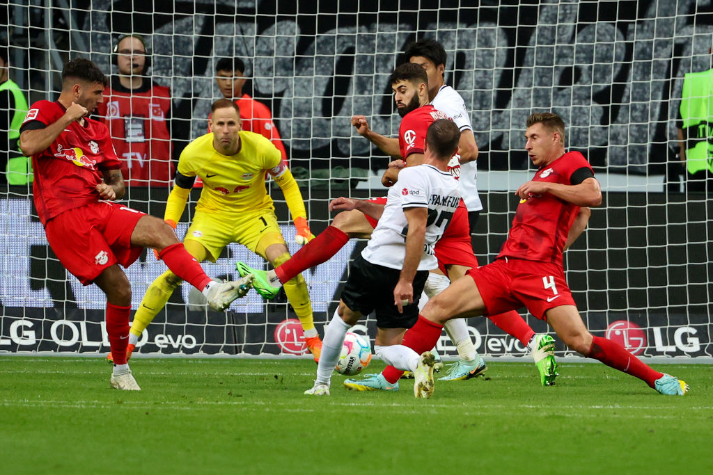 Bundesliga: Gulácsi vesztes meccsen tért vissza a Leipzigba – VIDEÓVAL