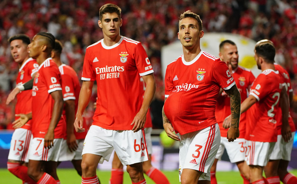 A Benfica játékosát szemelte ki a Newcastle és az Arsenal is – sajtóhír