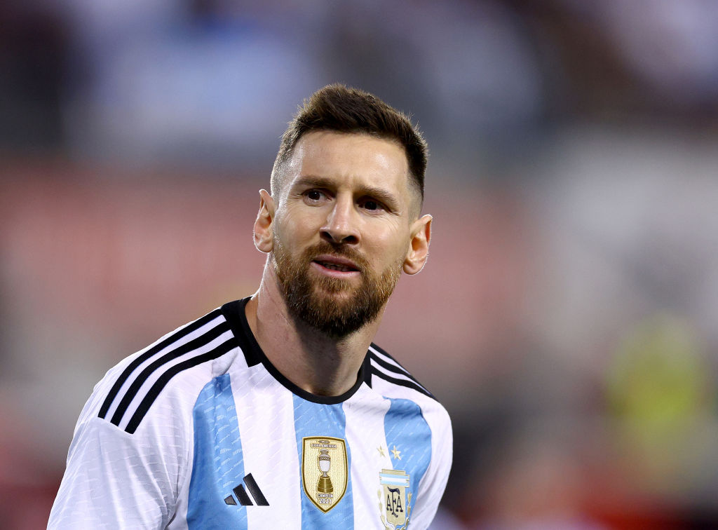 PSG: már dolgoznak Messi szerződéshosszabbításán