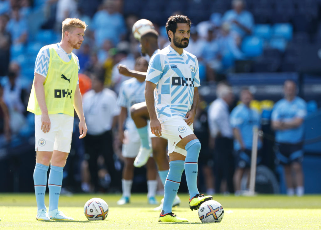 Új szerződést kaphat a Manchester City rutinos középpályása! – sajtóhír