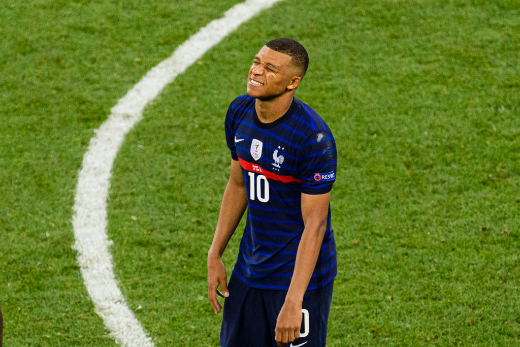 Franciaország: Mbappé le akarta mondani a válogatottságot – sajtóhír