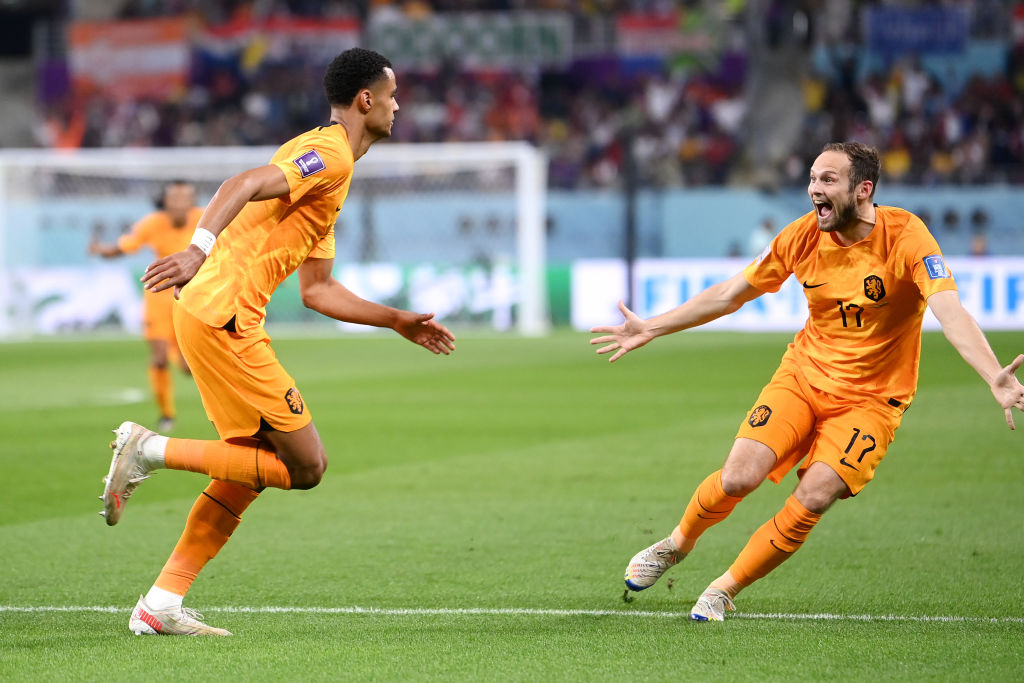 Cody Gakpo bombagóljával előnybe került Hollandia! – videóval