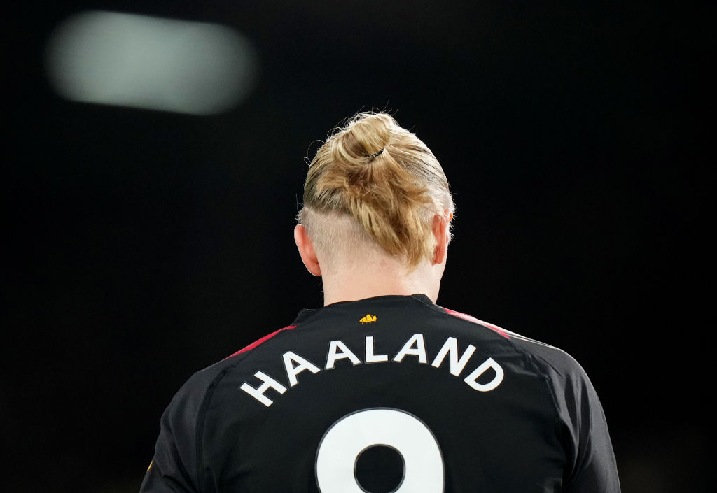 Kiderült mivel töltötte az időt Erling Haaland a világbajnokság alatt