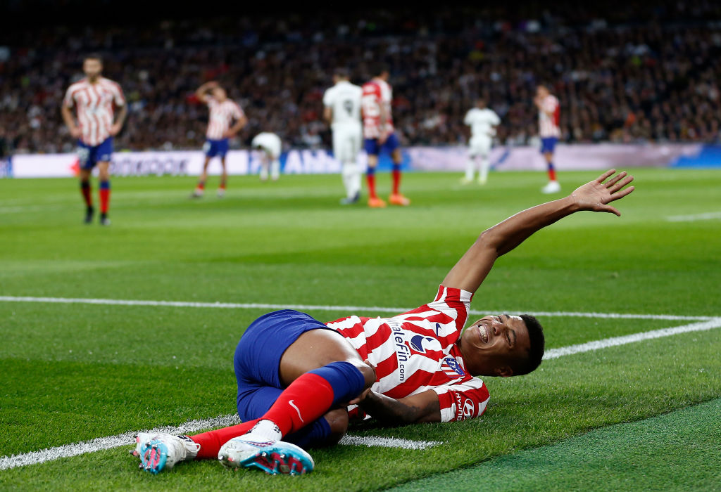 Súlyos sérülést szenvedett az Atletico védője a madridi derbin!