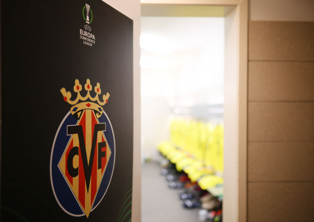 Spanyol legendák ellen játszott gálameccset a Villarreal – videóval