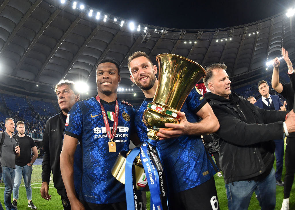 Egykori védőjével erősítene a Feyenoord – sajtóhír