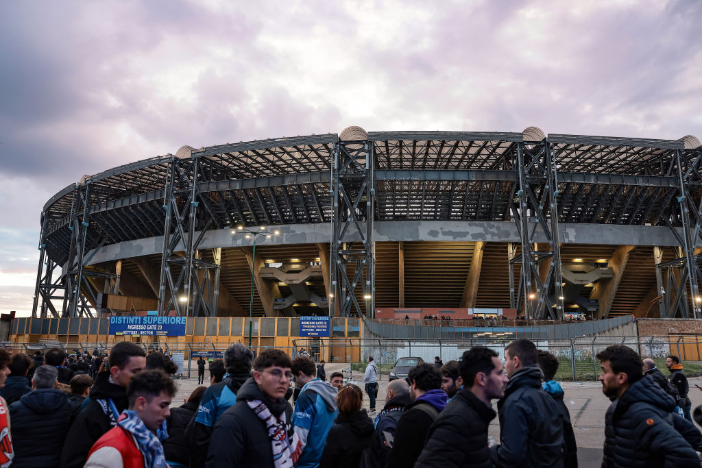 Vasárnapra halaszthatják a Napoli meccsét – sajtóhír Vasárnapra halaszthatják a Napoli meccsét – sajtóhír