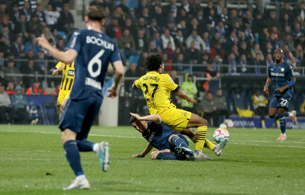 Beismerte katasztrofális hibáját a Dortmund meccsének bírója