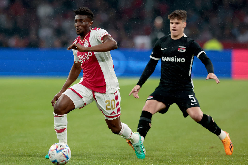 Már idén nyáron váltana az Ajax feltörekvő sztárja – sajtóhír