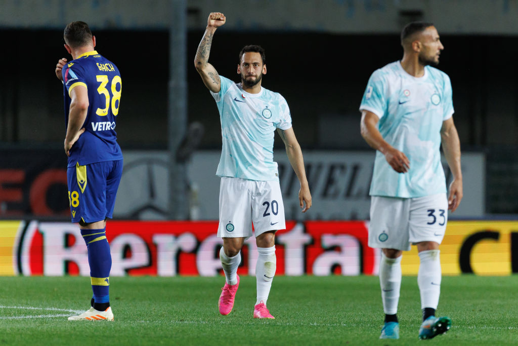 Serie A: hatalmas gólt ragasztott a Verona kapujába Hakan Calhanoglu! – videóval