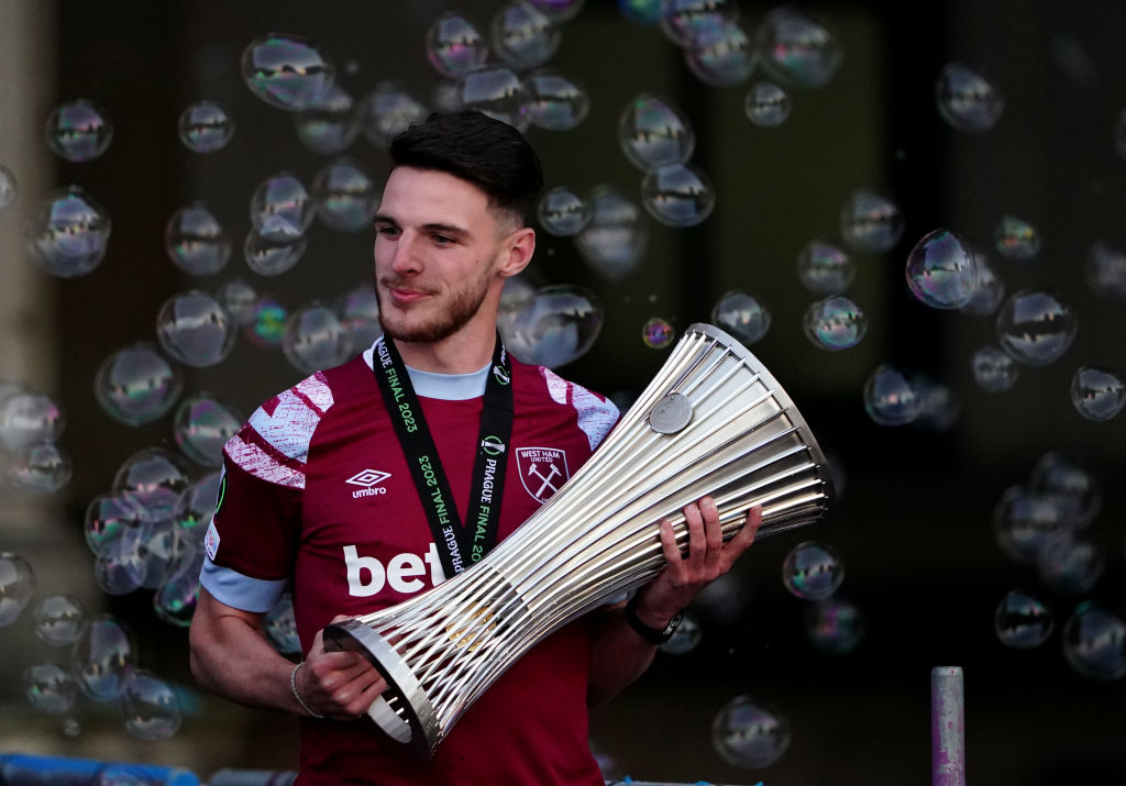 A Manchester City is beszáll a Declan Rice játékjogáért vívott harcba – sajtóhír