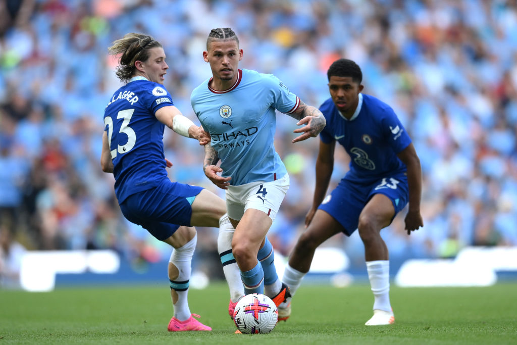 Aston Villa: a Manchester City középpályása a célkeresztben – sajtóhír