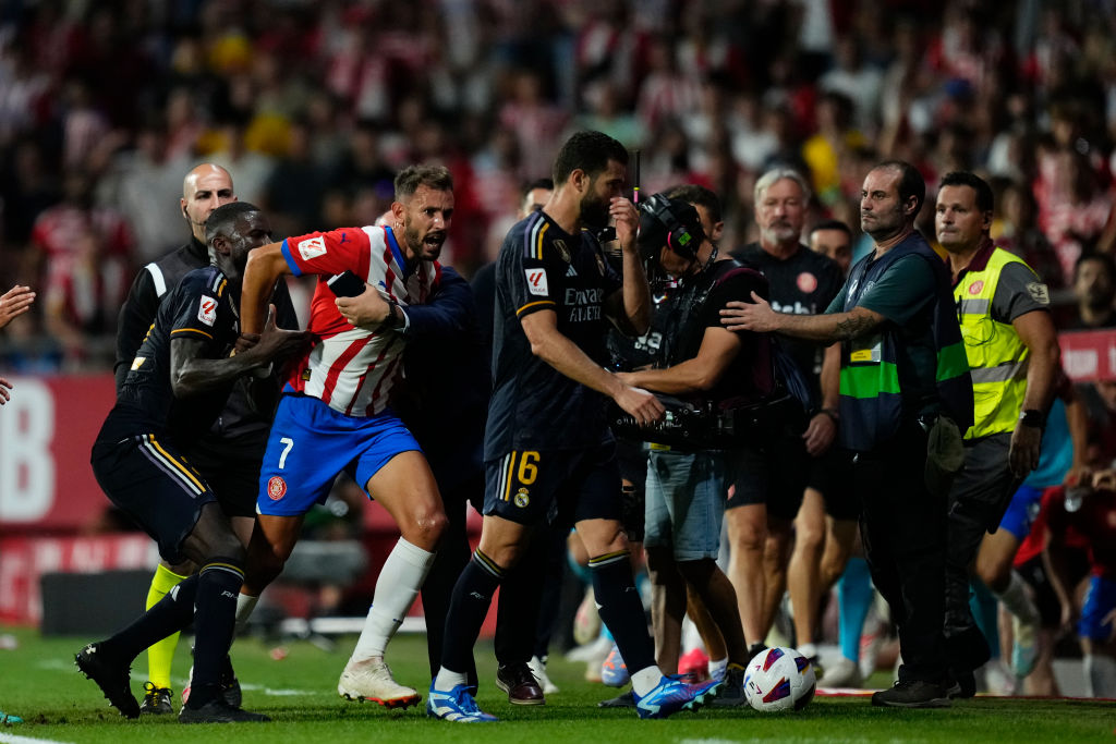 Real Madrid: Nacho azonnal piros lapot kapott egy becsúszásért, majd kisebb verekedés alakult ki a Girona ellen – VIDEÓ