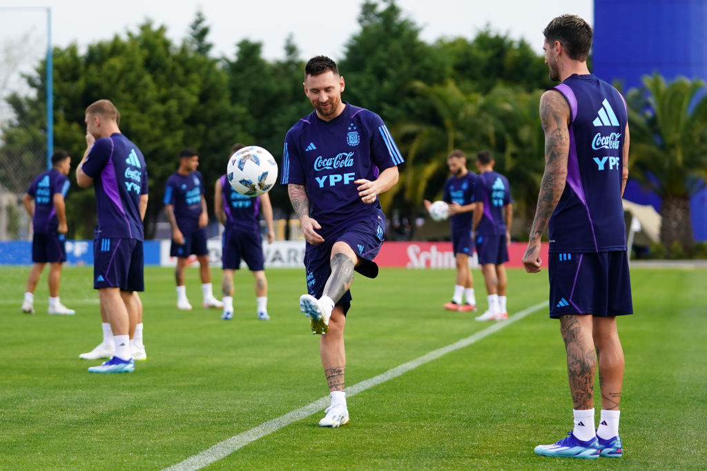 Vb-selejtező: Messi játéka kérdéses Paraguay ellen