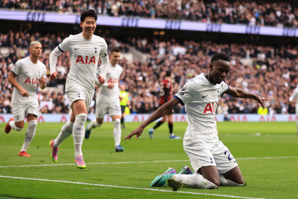 PL: aláírta új szerződését a Tottenham tehetséges középpályása! – Hivatalos