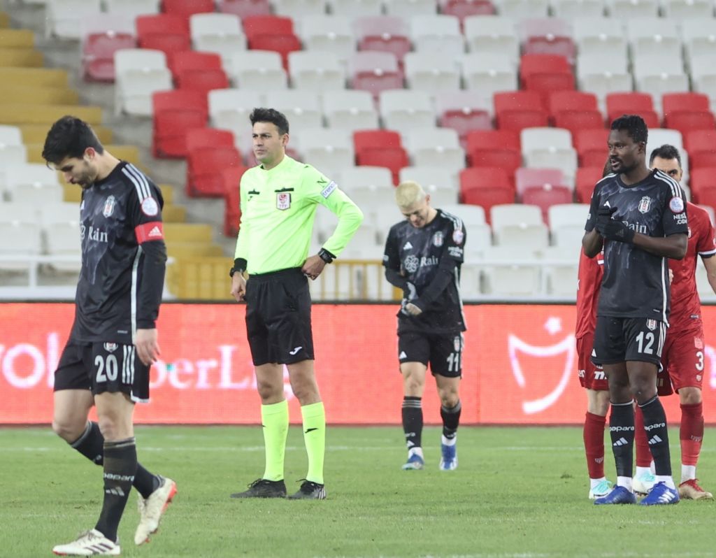 Süper Lig: újabb mérkőzést vesztett el a Besiktas – videóval