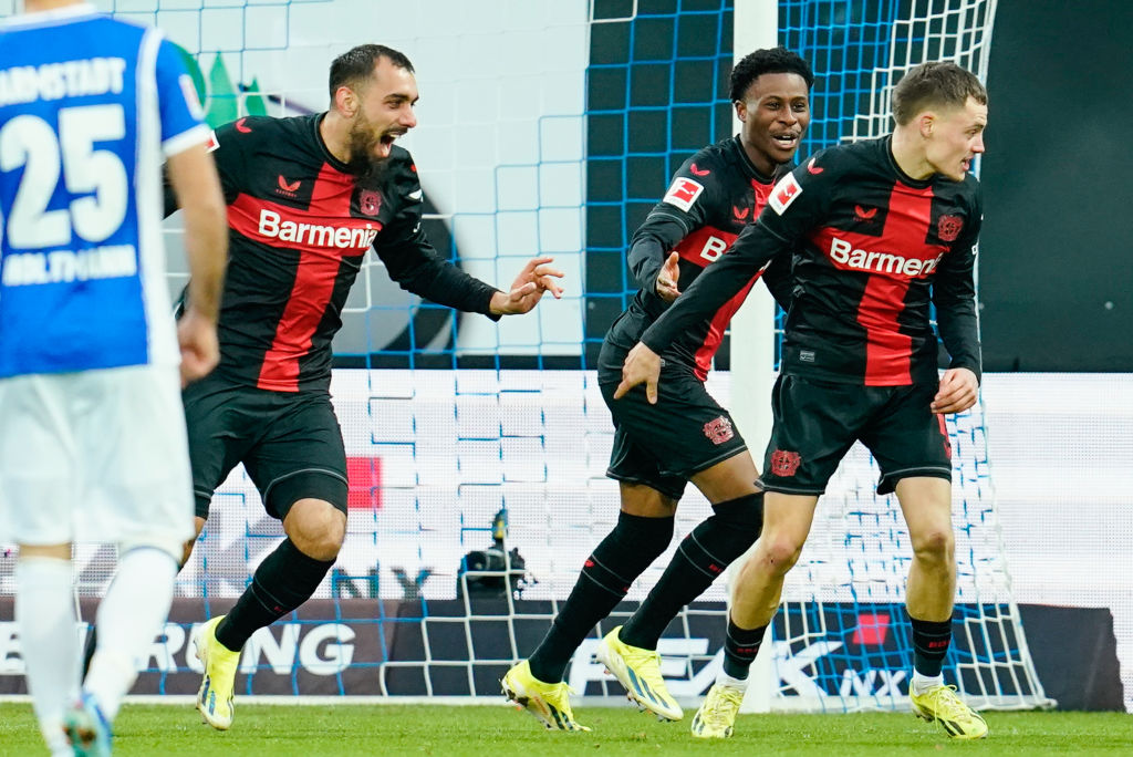 Bundesliga: Nathan Tella duplájával nyert a Bayer Leverkusen és továbbra is vezeti a bajnokságot – videóval
