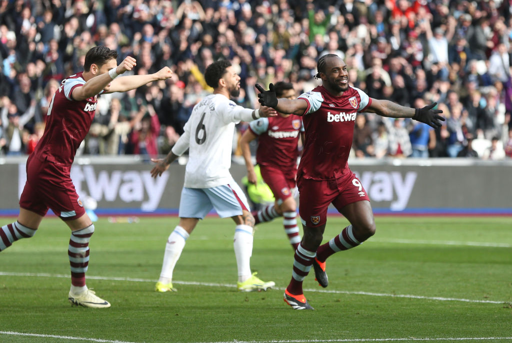 PL: megújítaná rutinos támadója szerződését a West Ham United – sajtóhír