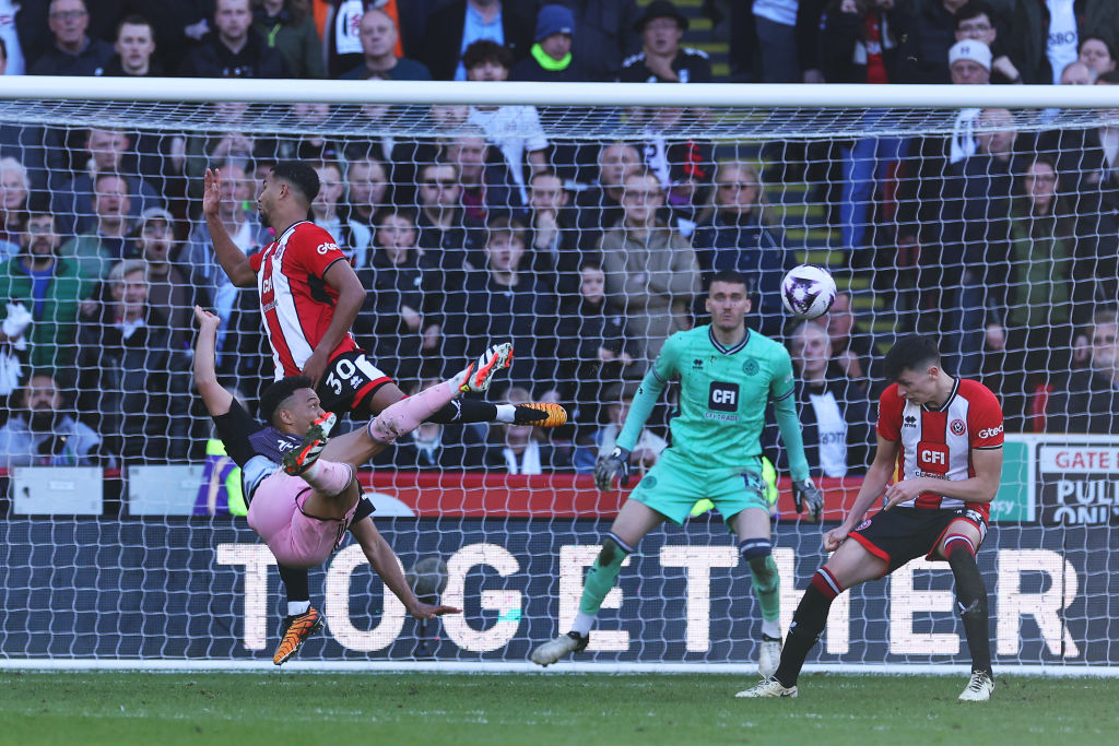 Szépségdíjas góllal mentett pontot a Fulham csatára – videó