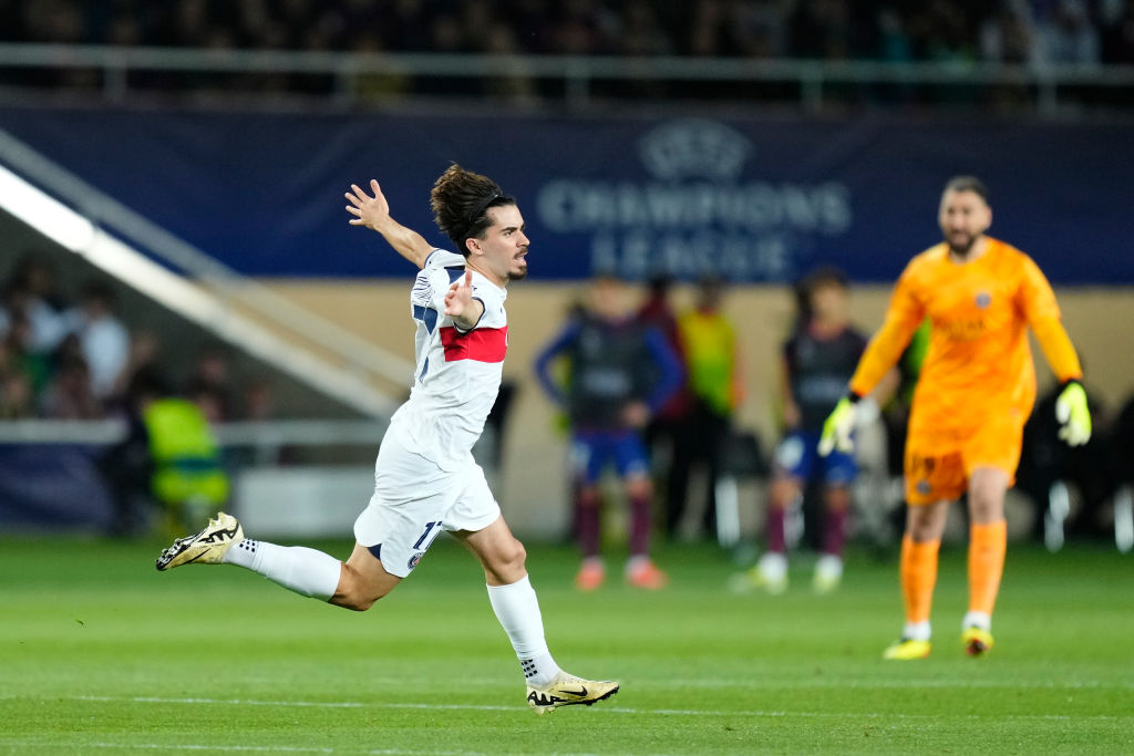 BL: Vitinha bombájával fordít a Paris Saint-Germain a Barcelona otthonában – videó