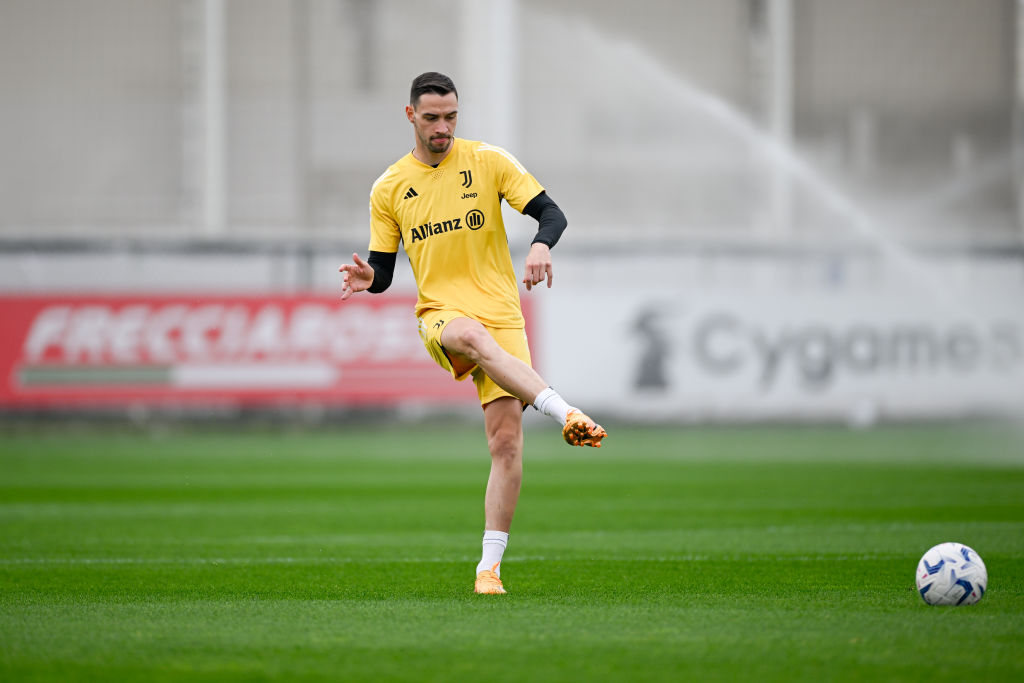 Serie A: kölcsönadta létszámfeletti védőjét a Juventus! – Hivatalos