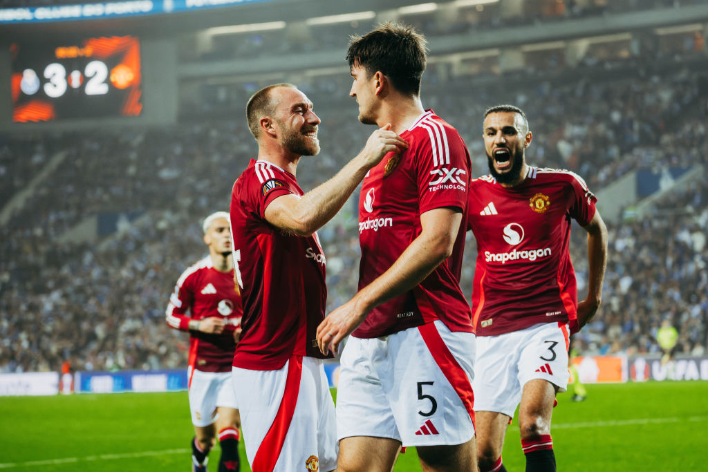 Manchester United: az idény végén továbbáll a rutinos középpályás – sajtóhír