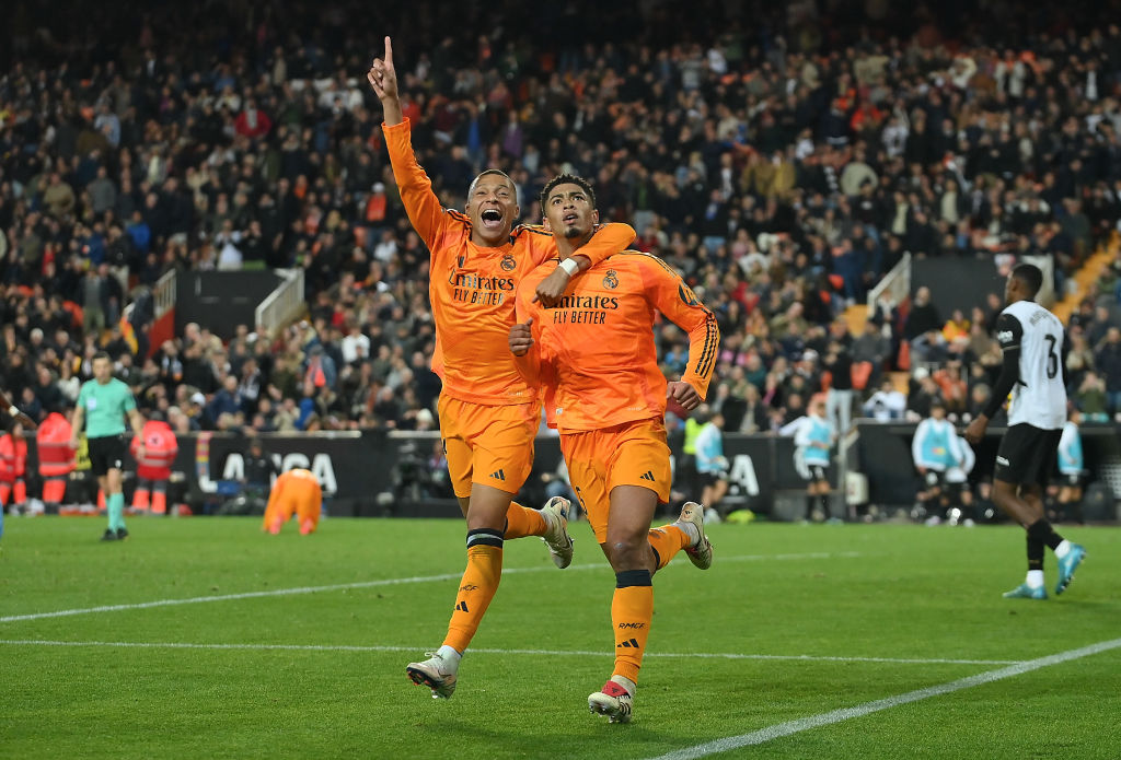 La Liga: fordulatos mérkőzésen emberhátrányban fordított a Real Madrid a Valencia ellen – videóval