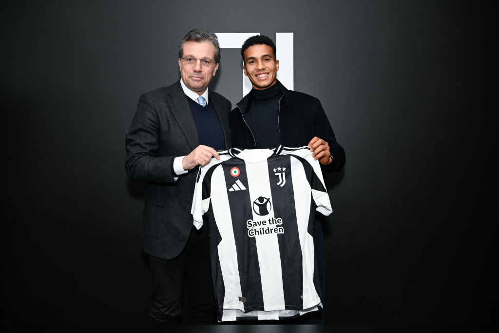 Serie A: tehetséges portugál védőt szerződtetett a Juventus! – hivatalos