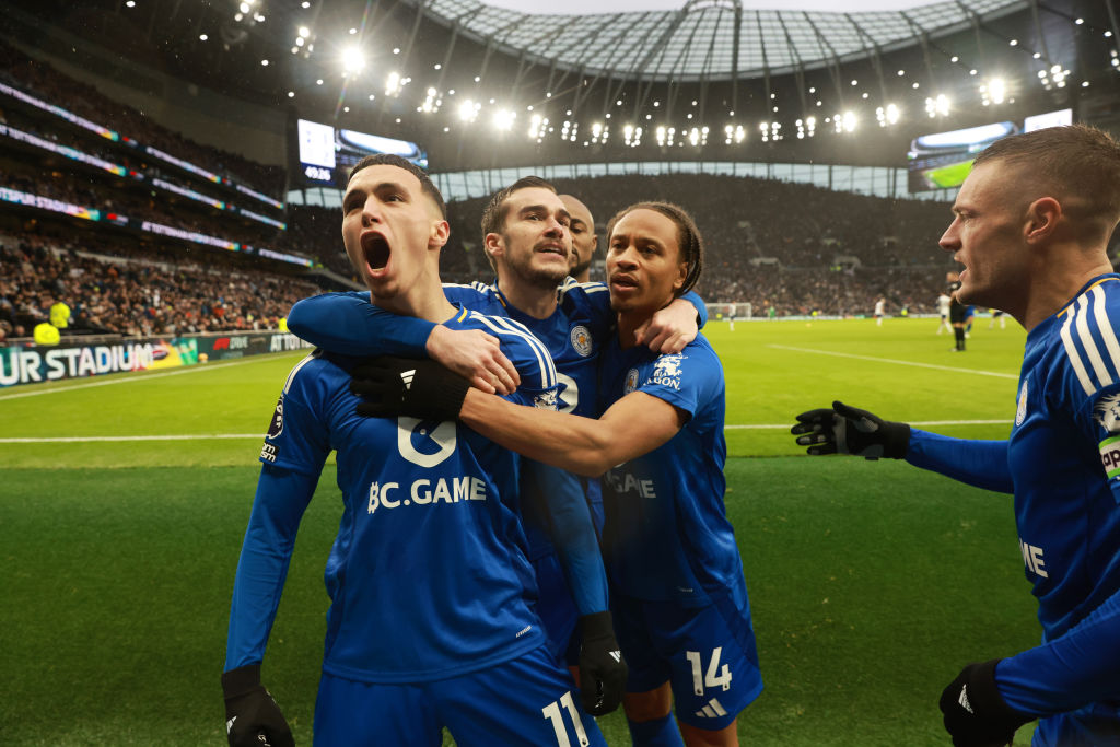 PL: hazai pályán szenvedett vereséget a Tottenham a kiesőjelölt Leicester City ellen – videóval