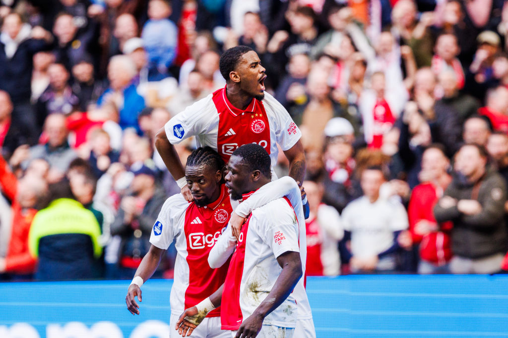 Eredivisie: botlottak az üldözők, tovább növelte előnyét az Ajax – KÖRKÉP