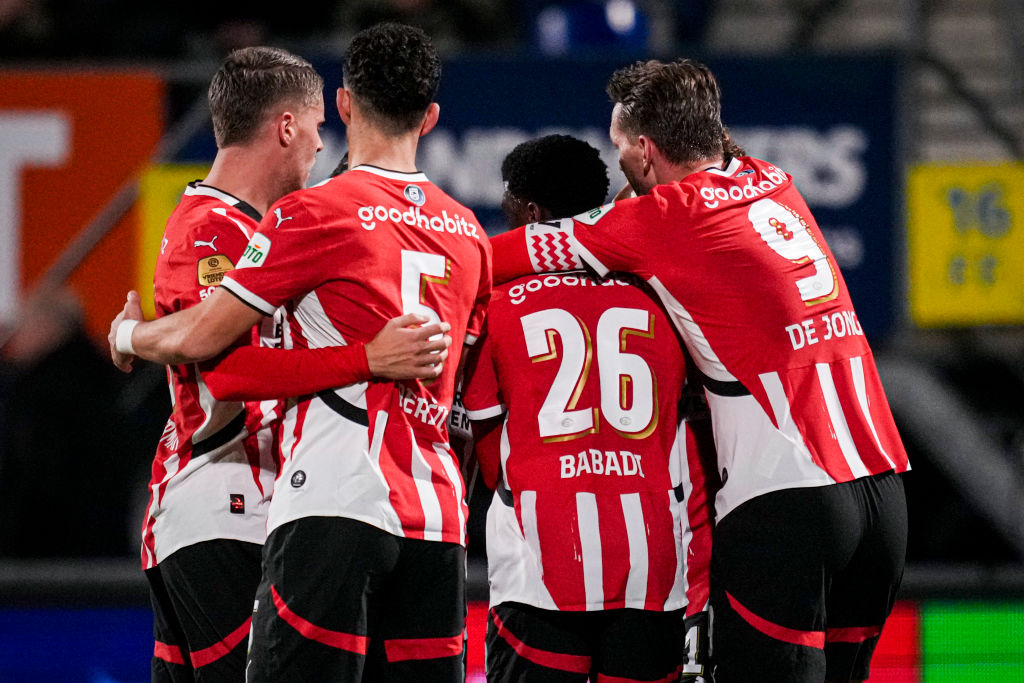 Súlyos betegség miatt elkülönítették a PSV Eindhoven egyik játékosát
