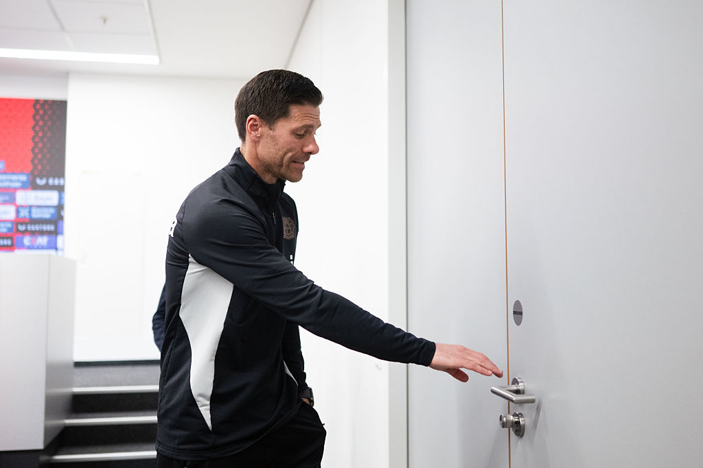 Bayer Leverkusen: honfitársa követheti Xabi Alonsót! – sajtóhír