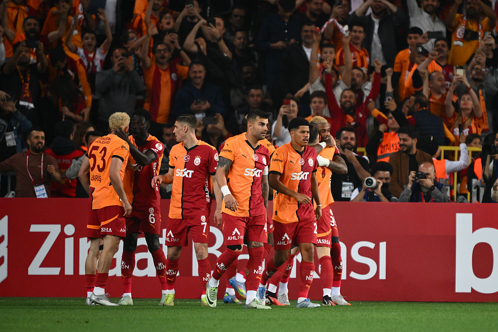 Török Kupa: simán győzelmet aratott a döntőben a Galatasaray a Trabzonspor ellen – videóval