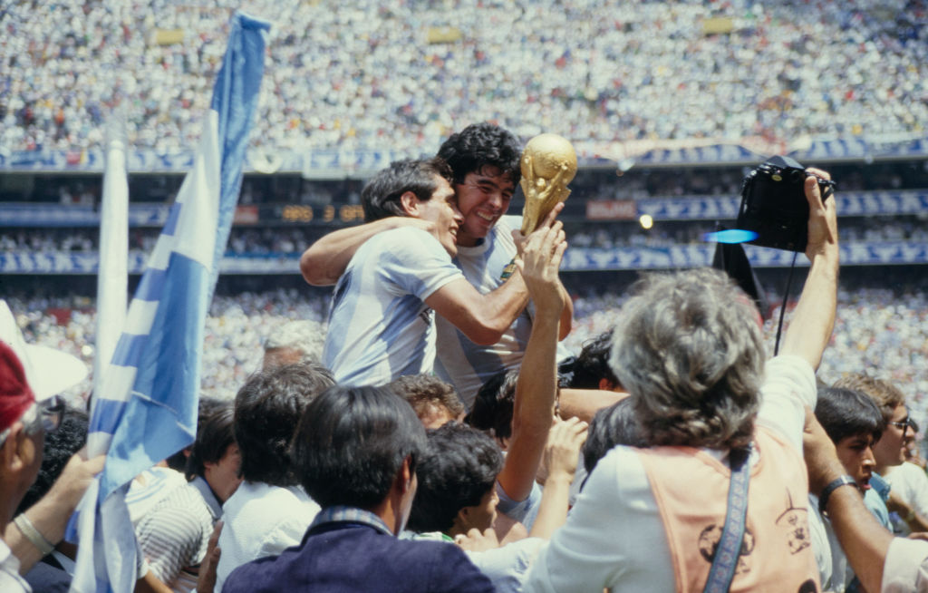 39 évvel ezelőtt lett világbajnok a Diego Maradona vezette Argentína – videóval