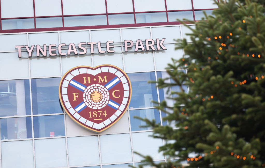 A Hearts részvényesévé vált a Brighton and Hove Albion tulajdonosa – hivatalos