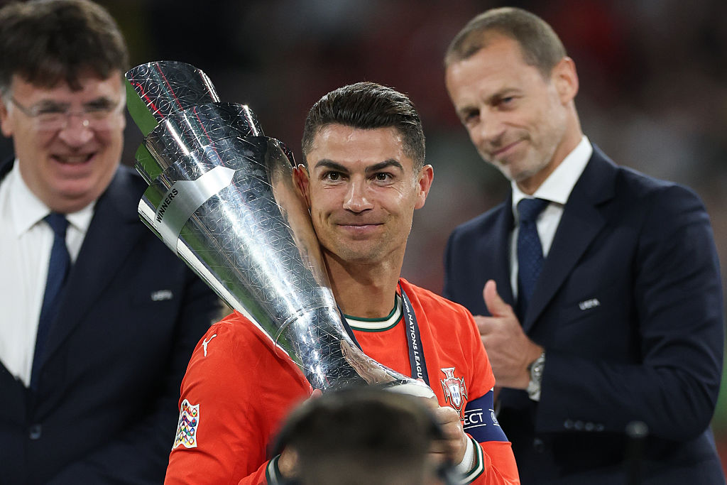 Cristiano Ronaldo: „a hazám sikere érdekében a lábamat is szívesen eltörném…”