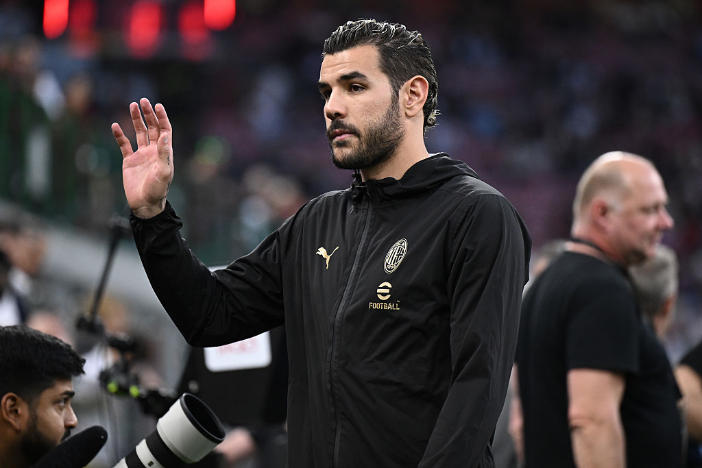 Ac Milan: eldőlt Theo Hernandez jövője! – hivatalos